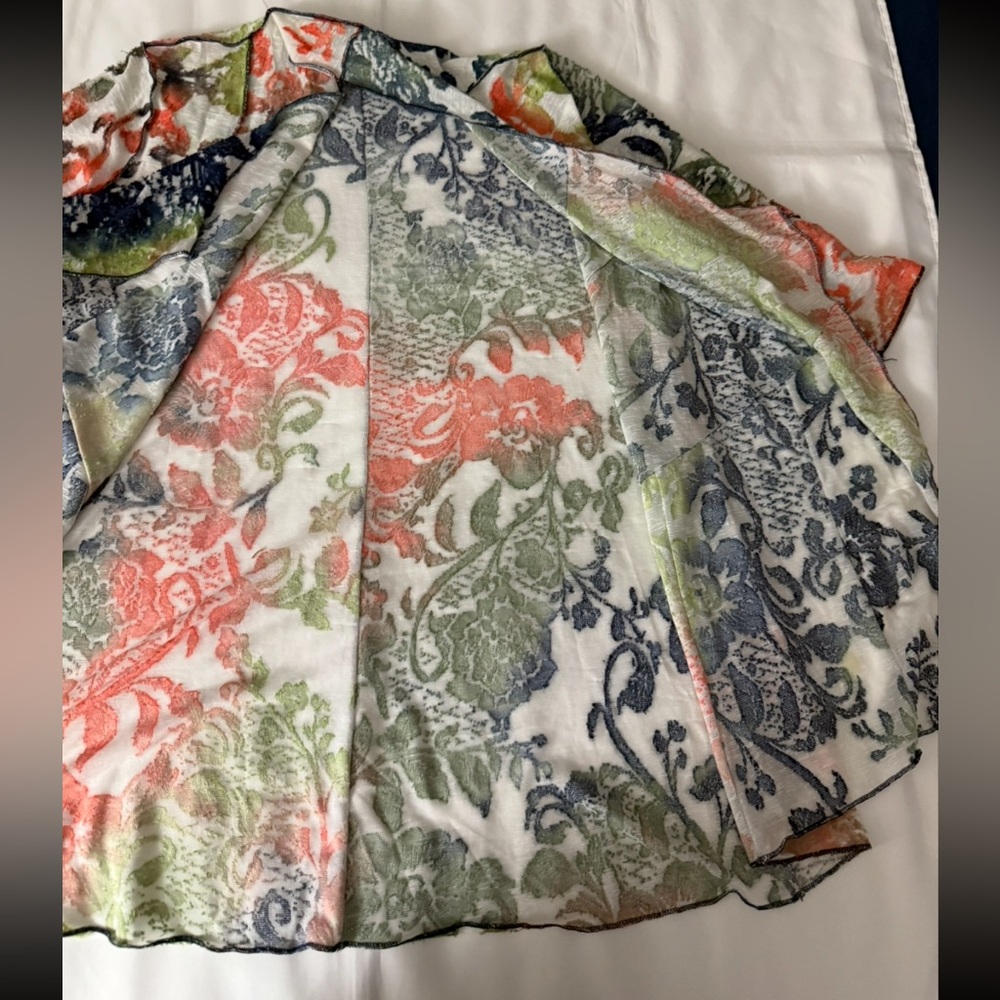 Creation Patterned Multi-Color Open Front Sheer C… - image 7